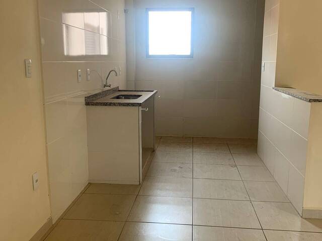 Apartamento para Locação em Guaratinguetá - 4