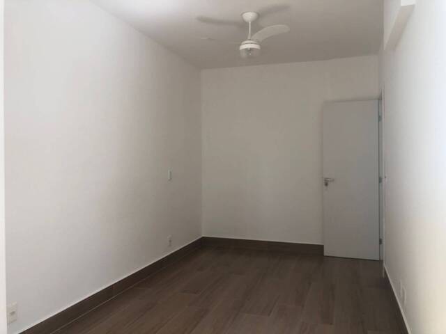 Apartamento para Venda em Guaratinguetá - 5