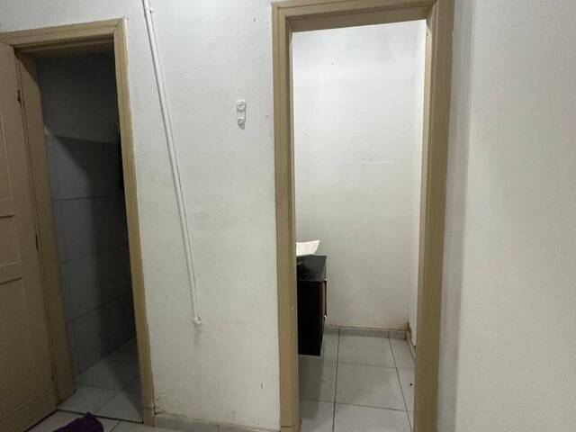 #147 - Sala para Locação em Guaratinguetá - SP - 2